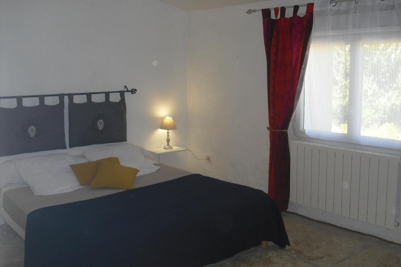 Lou Mas Li Pitchoun "La Lauze" Apartment Gordes Bagian luar foto