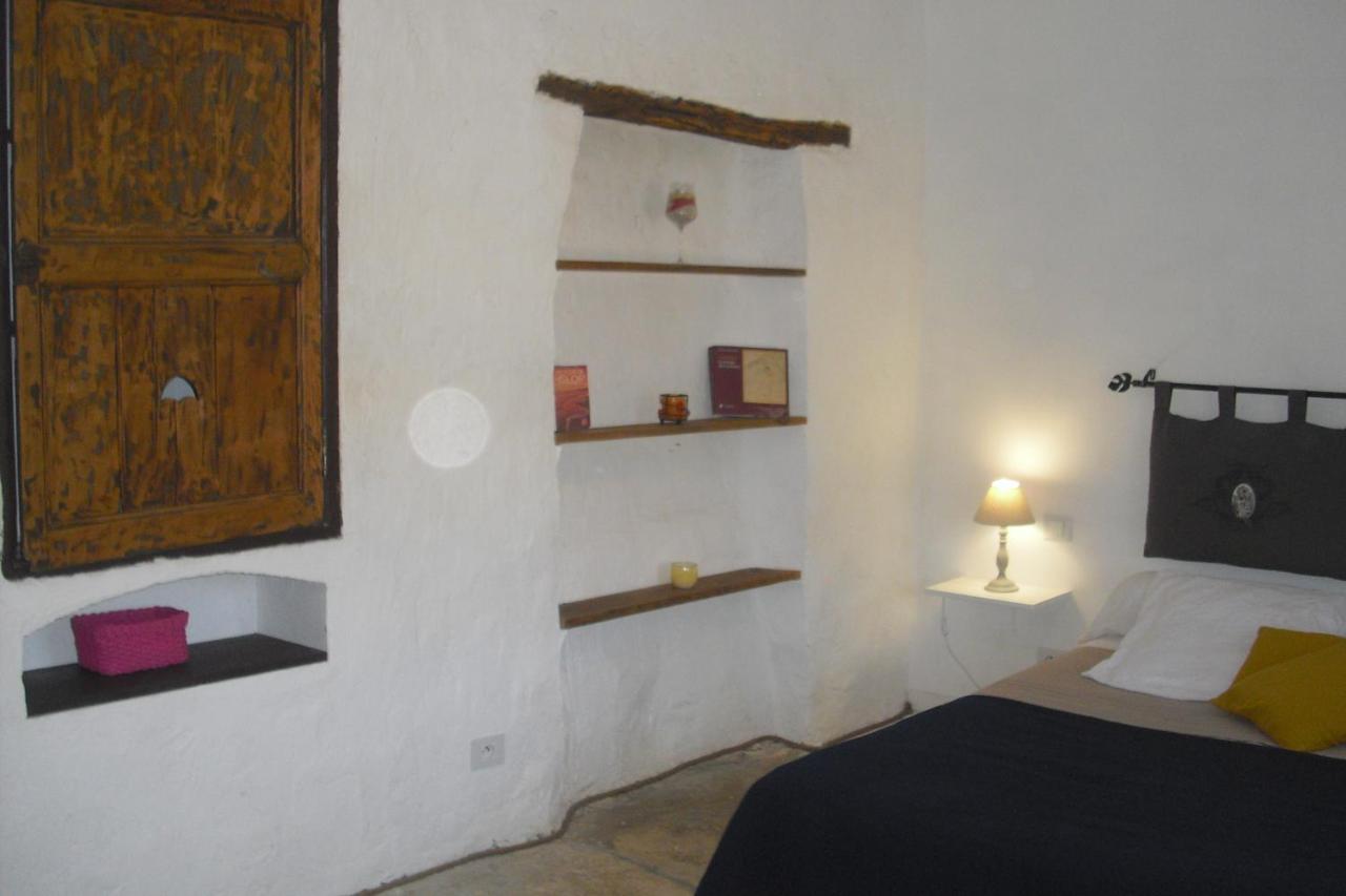Lou Mas Li Pitchoun "La Lauze" Apartment Gordes Bagian luar foto